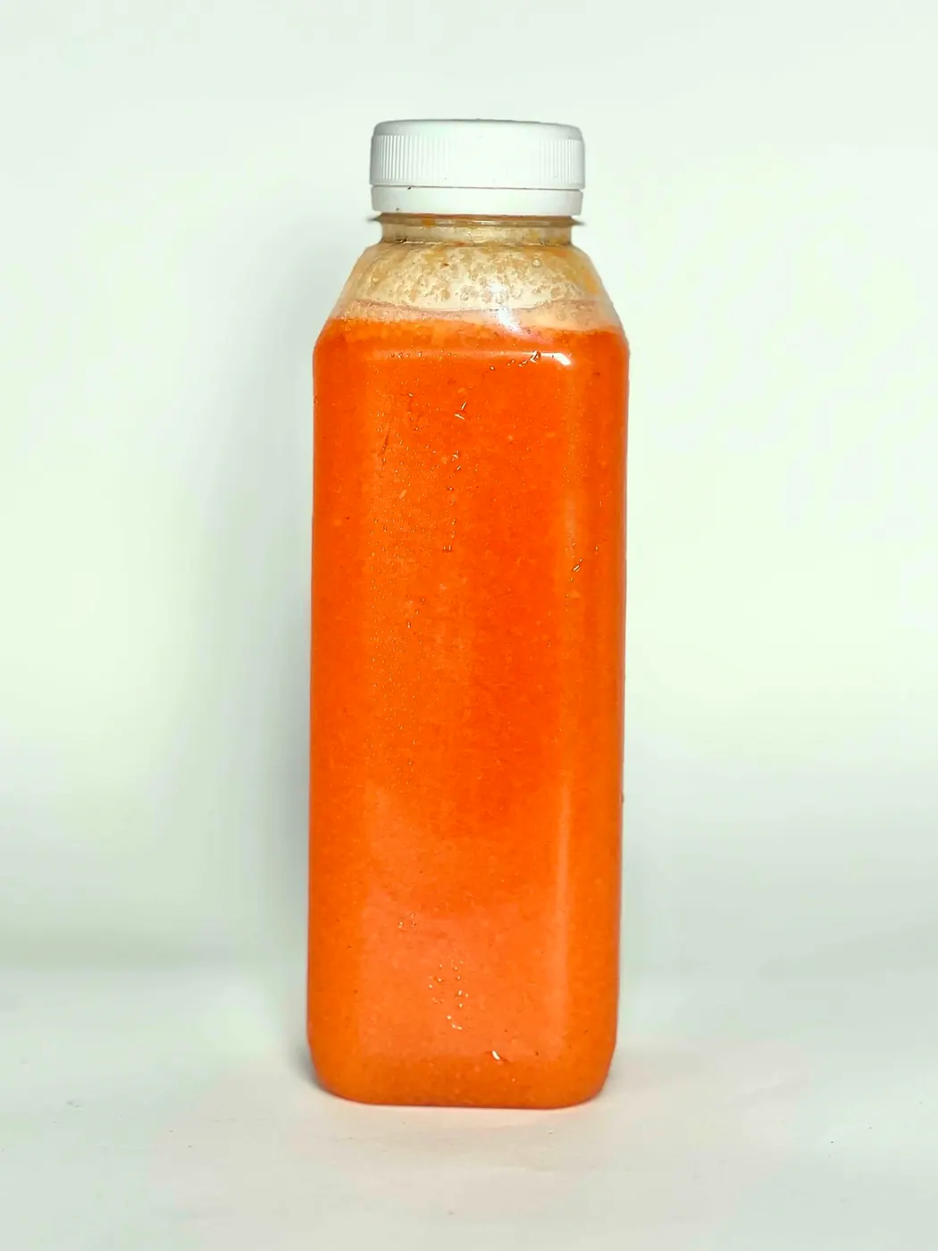 Jugo De Fresa + Maracuya 16oz
